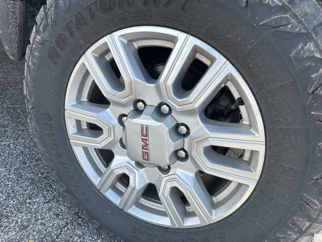 2024 GMC Sierra 2500HD 4WD Double Cab Standard Bed SLE