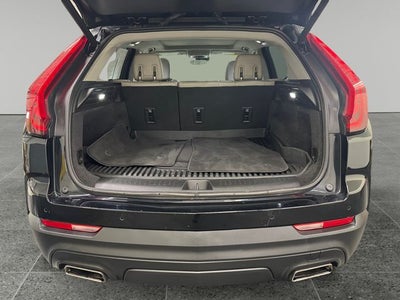 2021 Cadillac XT4 AWD Luxury