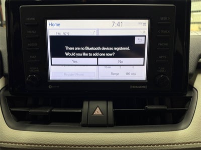 2020 Toyota RAV4 XLE