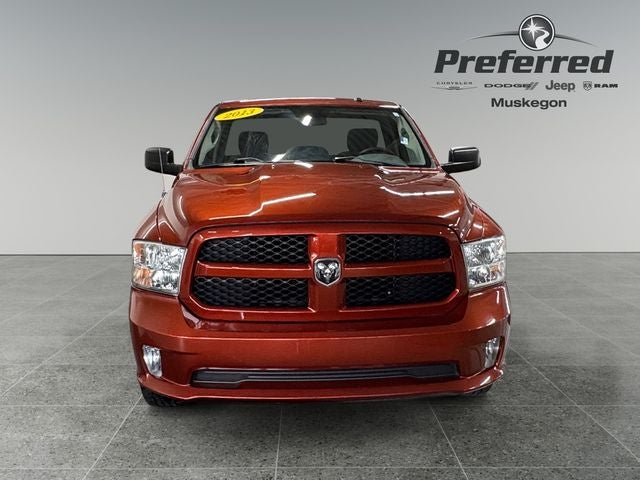 2013 RAM 1500 Express 5.7 Liter V8 Hemi 2D Standard Cab 4WD
