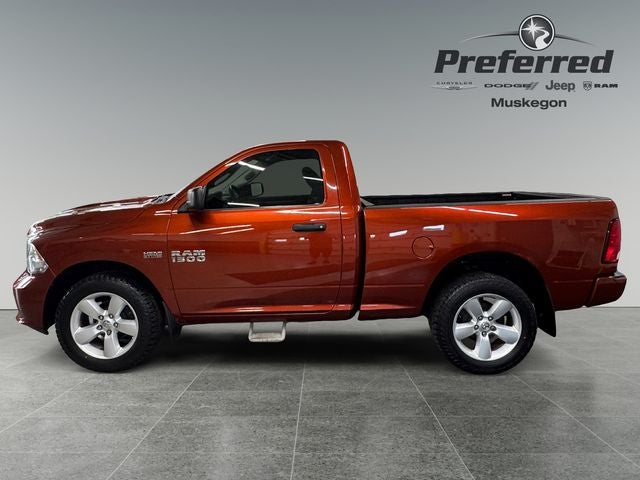2013 RAM 1500 Express 5.7 Liter V8 Hemi 2D Standard Cab 4WD