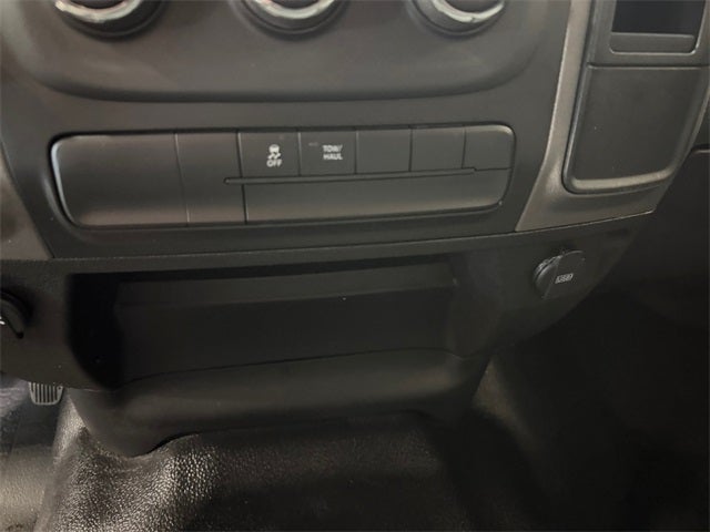 2020 RAM 1500 Classic Tradesman Crew Cab 4x4 5'7' Box