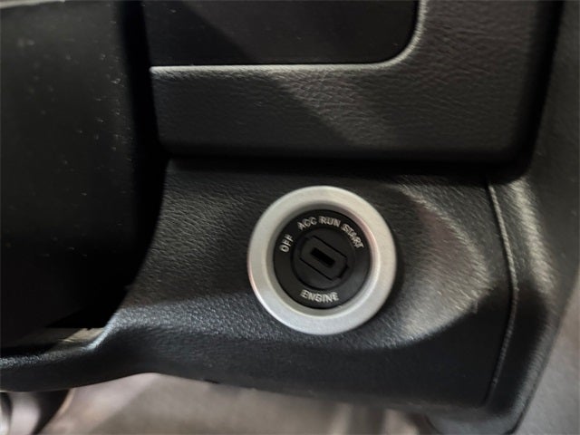 2020 RAM 1500 Classic Tradesman Crew Cab 4x4 5'7' Box