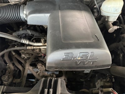 2020 RAM 1500 Classic Tradesman Crew Cab 4x4 5'7' Box