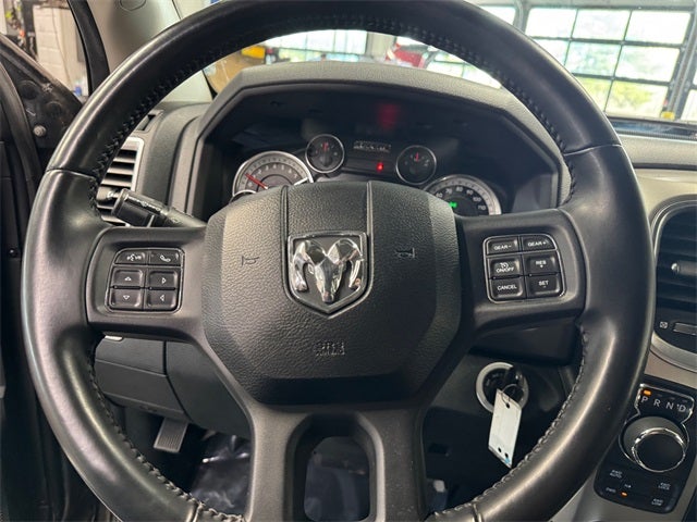 2018 RAM 1500 Big Horn Crew Cab 4x4 5'7' Box