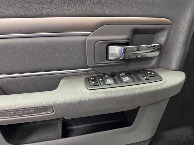 2018 RAM 2500 SLT Crew Cab 4x4 6'4' Box