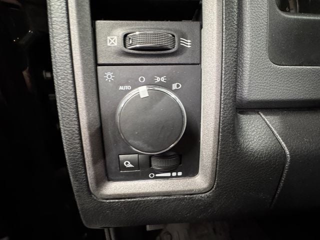 2017 RAM 2500 Tradesman 6.4 Liter Crew Cab 4WD