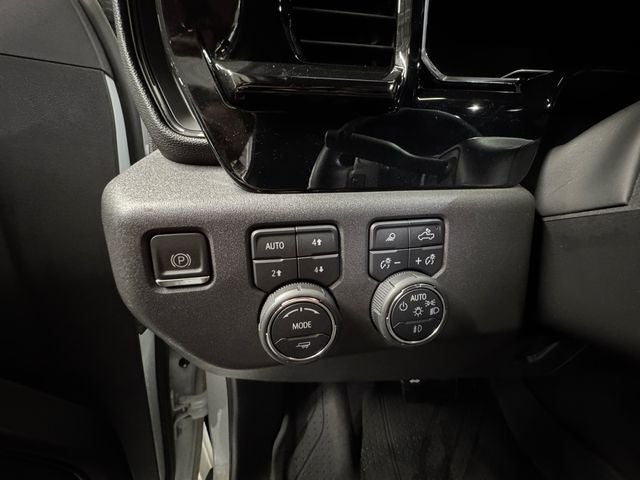 2023 Chevrolet Silverado 1500 ZR2 6.2 Liter V8 EcoTec3 Crew Cab 4WD