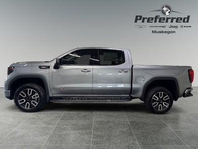 2023 GMC Sierra 1500 4WD Crew Cab Short Box AT4