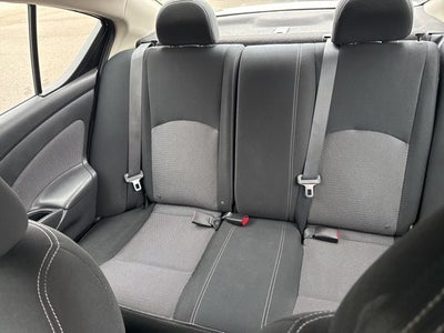 2015 Nissan Versa 1.6 SV