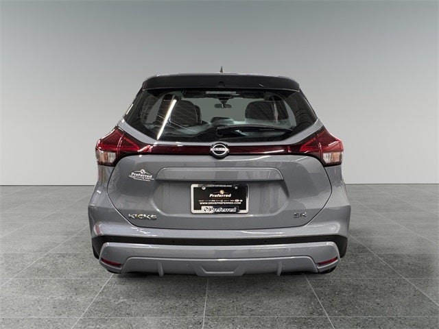 2024 Nissan Kicks SR Xtronic CVT