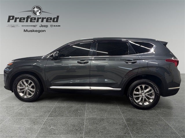 2020 Hyundai Santa Fe SEL 2.4 Liter AWD