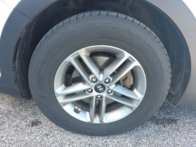 2018 Hyundai Santa Fe Sport 2.4 Base 2.4 Liter AWD