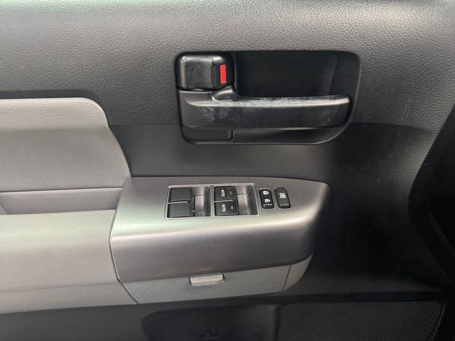 2019 Toyota Sequoia SR5 i-Force 5.7 Liter V8 4WD
