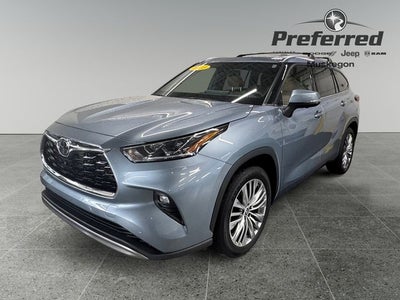 2023 Toyota Highlander Platinum 2.4 Liter Turbocharged FWD