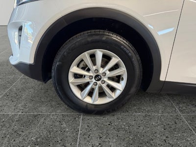 2019 Kia Sorento LX 2.4 Liter FWD