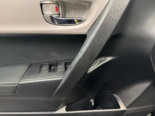 2014 Toyota Corolla LE 1.8 Liter Sedan Automatic