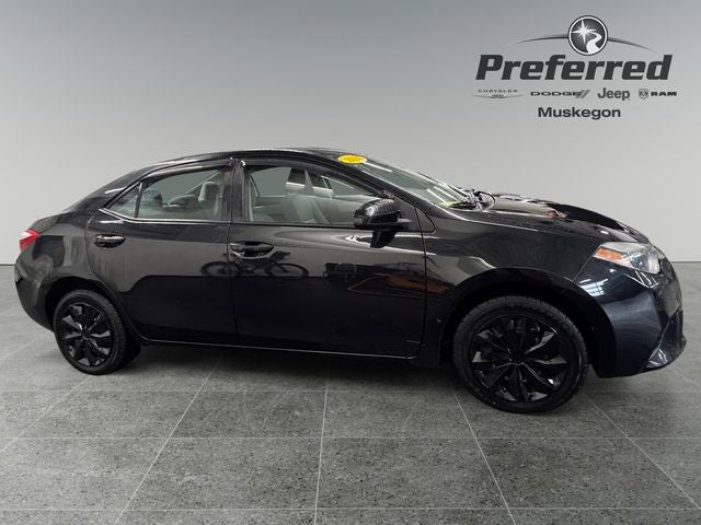 2014 Toyota Corolla LE 1.8 Liter Sedan Automatic