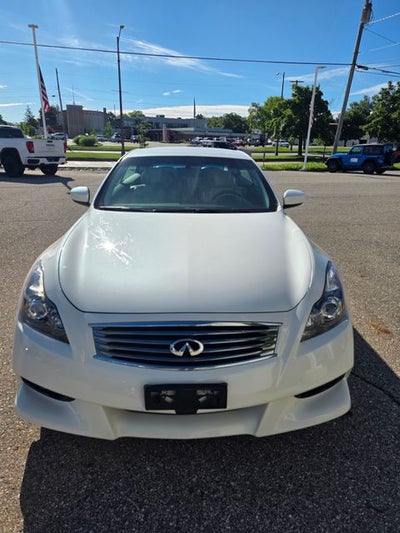 2015 INFINITI Q60 IPL Base