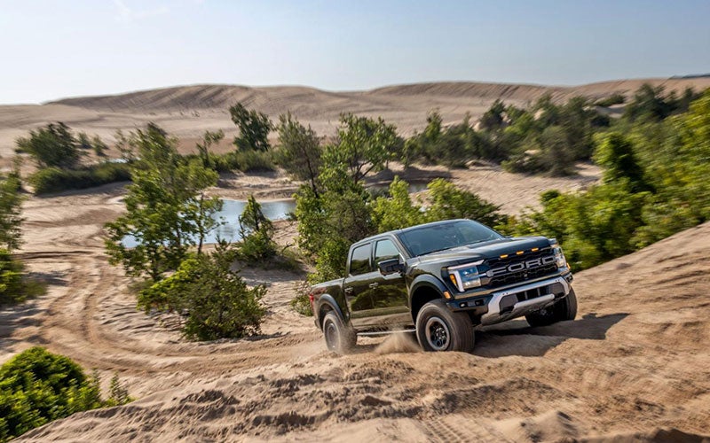 Ford F-150 Raptor Off-Road
